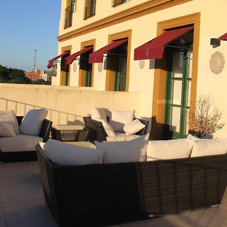 Real Hotel Lujan ภายนอก รูปภาพ
