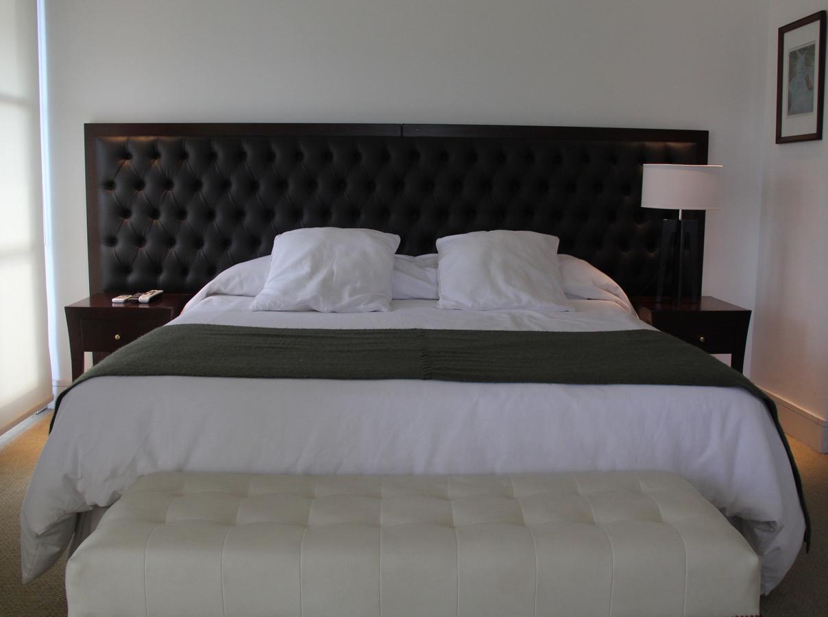 Real Hotel Lujan ภายนอก รูปภาพ